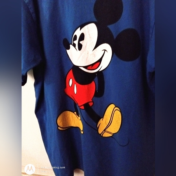 Vintag Disney Store Exclusive Size Medium Medium Mickey Mouse Shirt,Hard To Find - Picture 7 of 7
